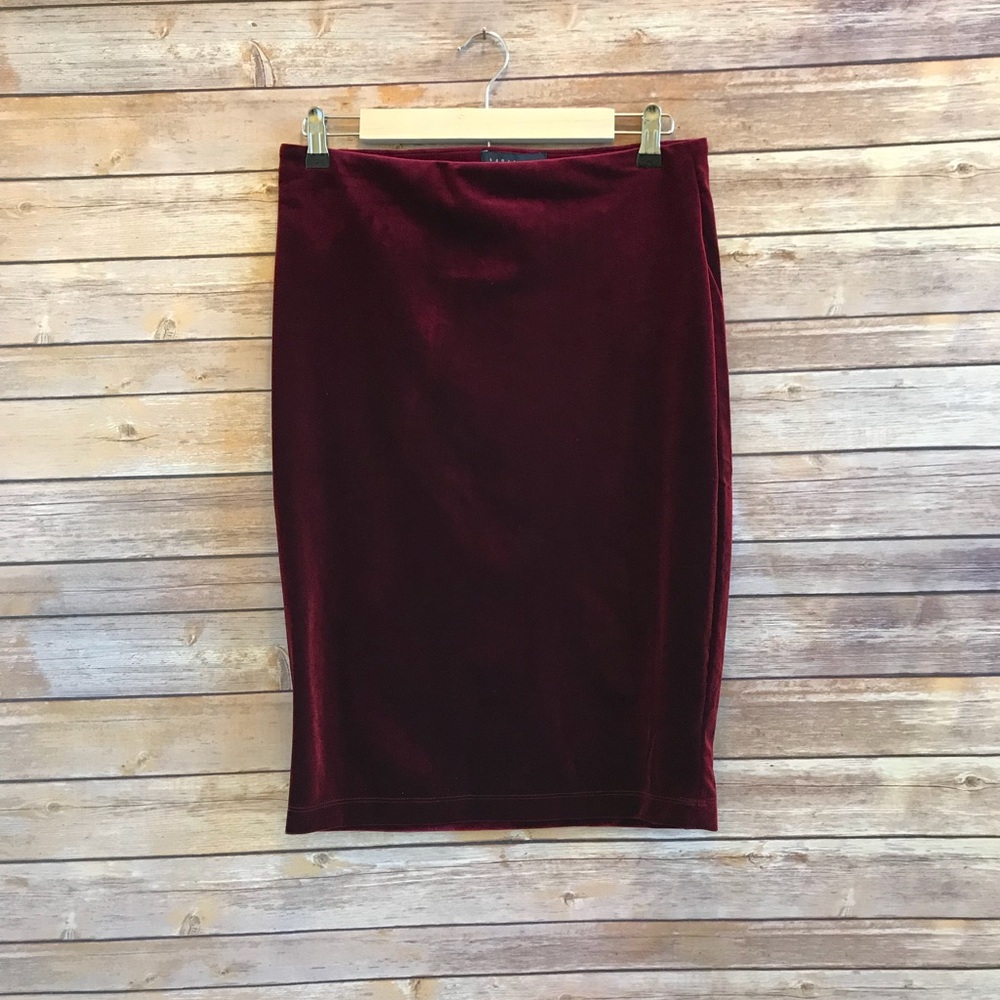 Sanctuary Burgundy Velvet Pencil Skirt Size M NWT